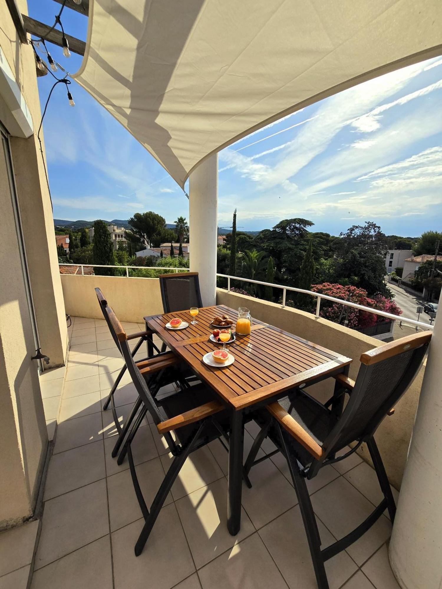 Appartement Vue Mer Avec Parking Ferme Ла Сиота Екстериор снимка